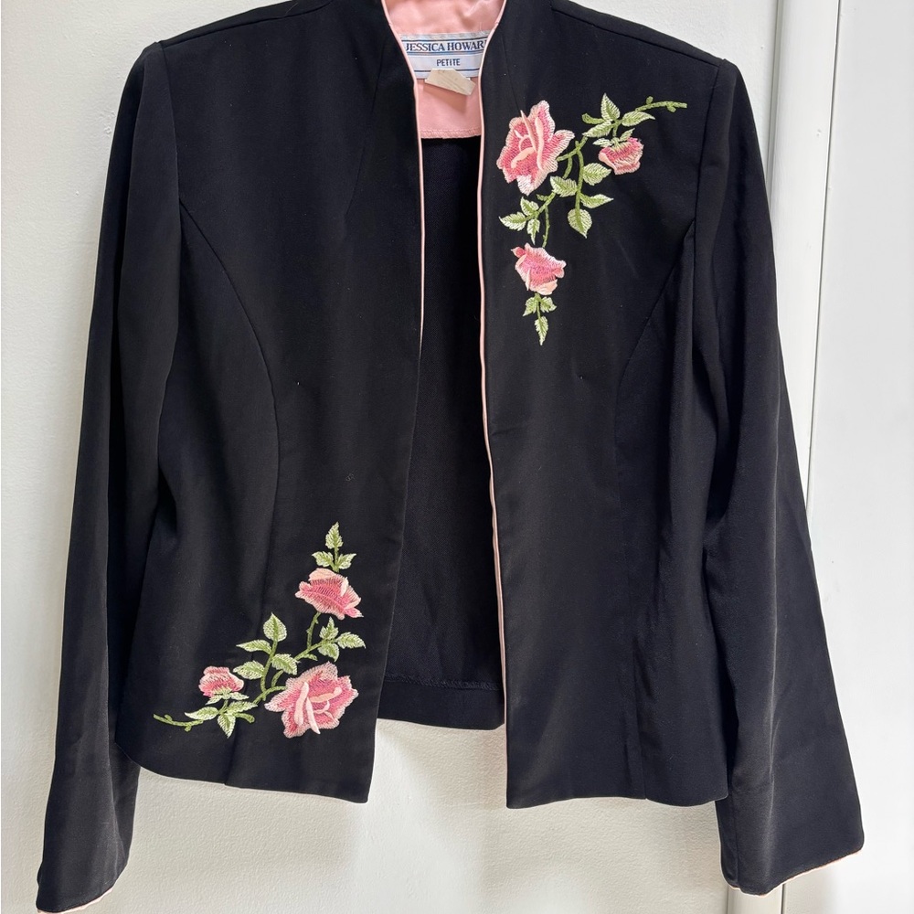Jessica Howard Black and Pink Floral Embroidered Blazer